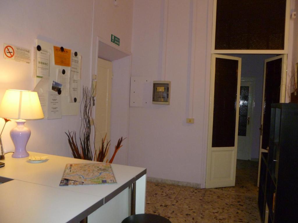 Carlo Alberto House Rome Exterior photo