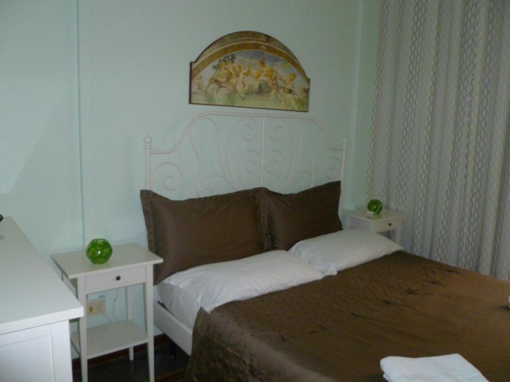 Carlo Alberto House Rome Room photo