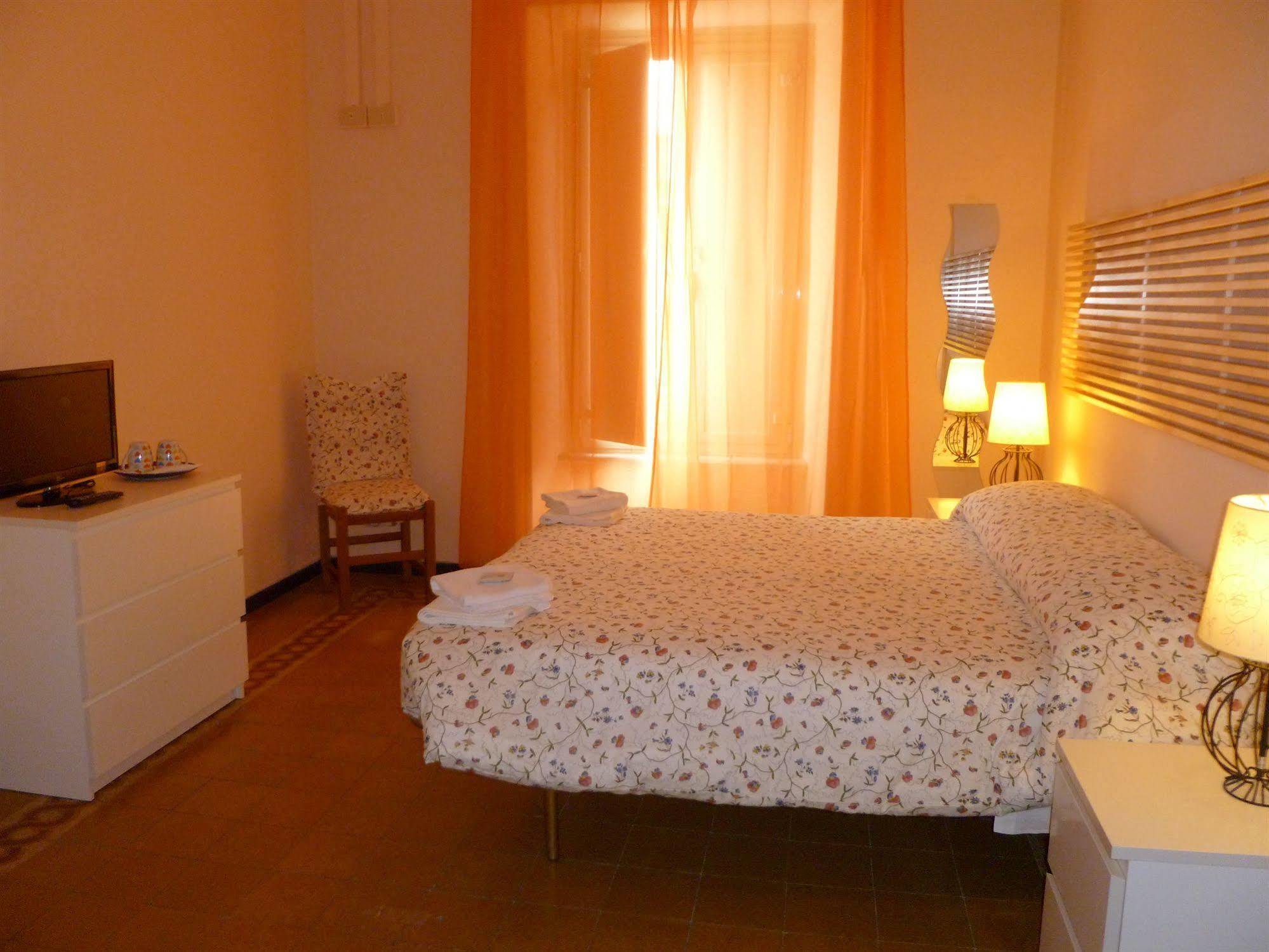 Carlo Alberto House Rome Exterior photo