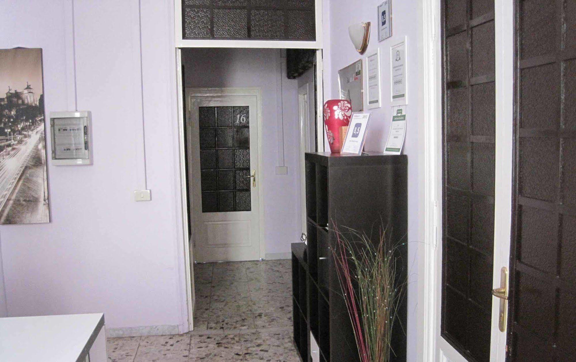 Carlo Alberto House Rome Exterior photo